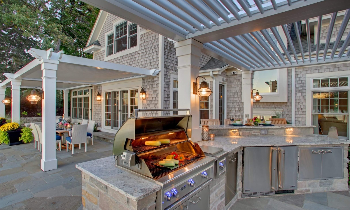 How Much Does an Outdoor Living Space Cost in Alabama?